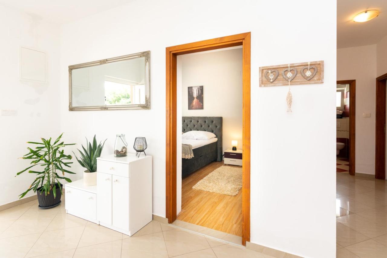 Holiday Home Bibano بيبينيا المظهر الخارجي الصورة